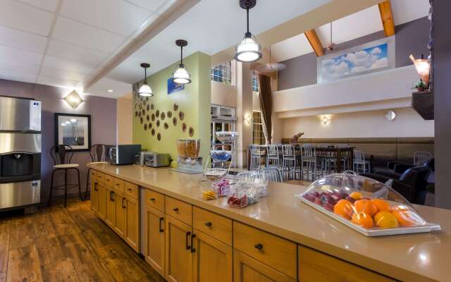 SureStay Plus Hotel by Best Western Tempe University