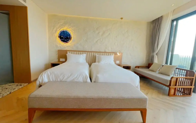 Mona Luxe Apartment – Guest Rooms – Da Nang