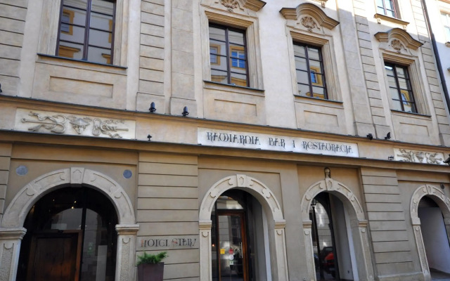 Hotel Stary