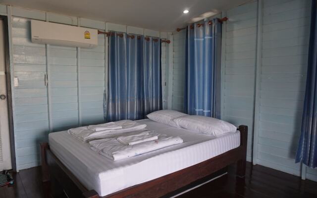 Reunmai Sametngam Resort