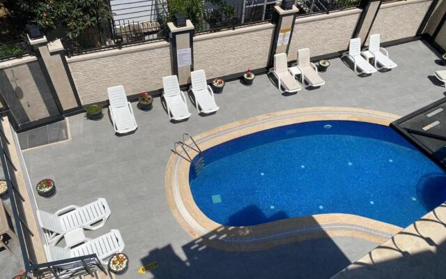 Miyas Luxury Hotel
