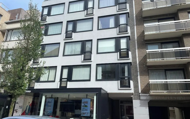 Apartment in Nieuwpoort With sea Beach