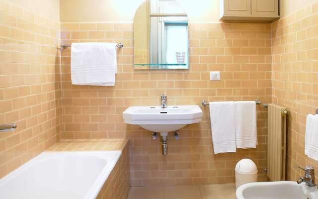 2 Bedrooms and 2 Bathrooms Near Lake Maggiore and Orta