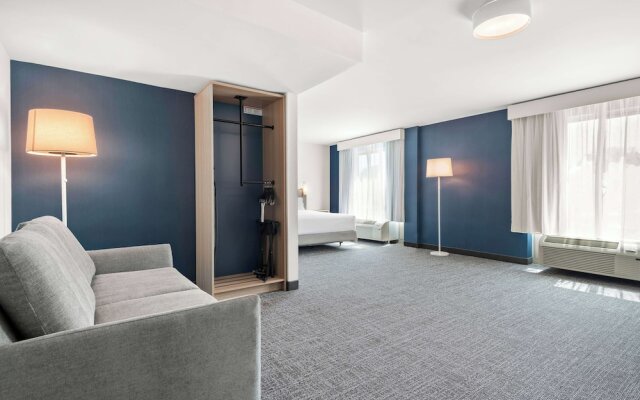 Spark by Hilton Exton