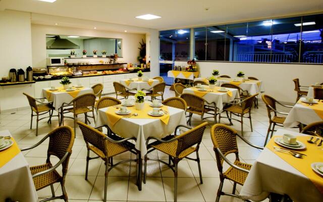 Hotel Sansaed
