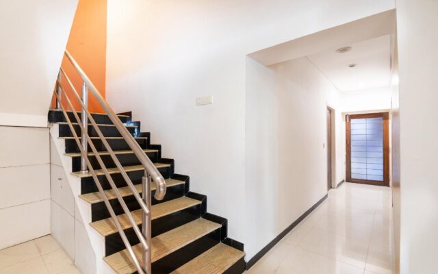OYO 554 Hotel Red Carpet Residence