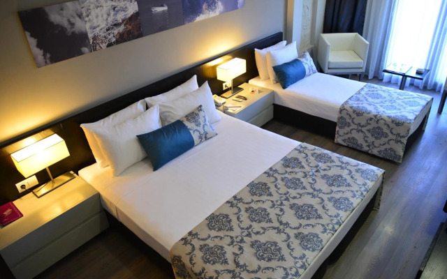 May Park Hotel