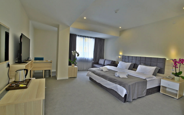 Leto City Hotel
