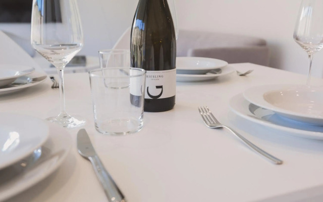 STEILLAGE - Design Moselsuiten mit Panoramablick und SPA