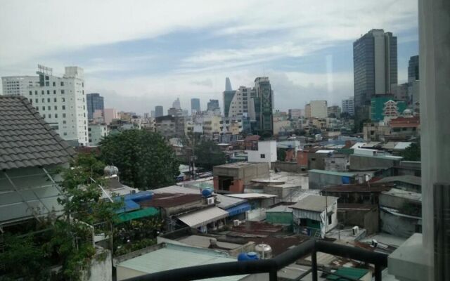 OYO 131 Nhu Phuc Hotel