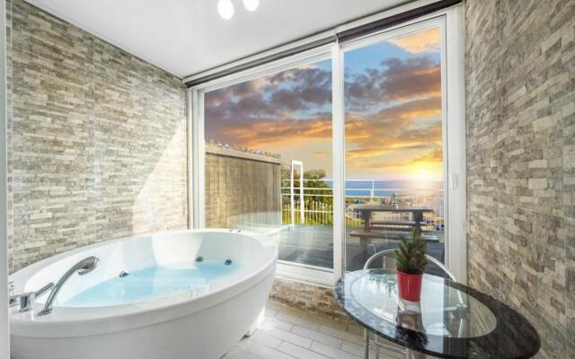 Ganghwa Hemingway Spa Pension