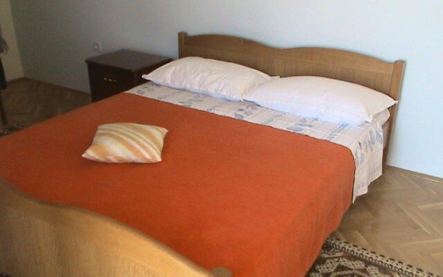 Apartment Ivy - spacious with free parking: A1 Trogir, Riviera Trogir
