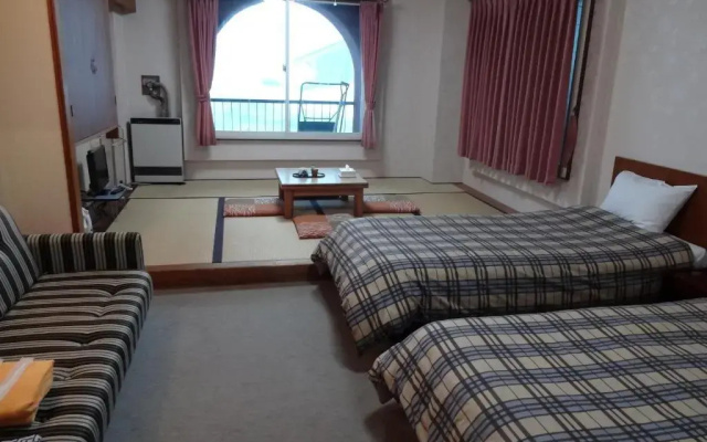 Hotel Shuzan Nanatsunotobira – Guest Rooms – Myoko