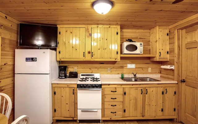 Big River Escape Riverside Cabins