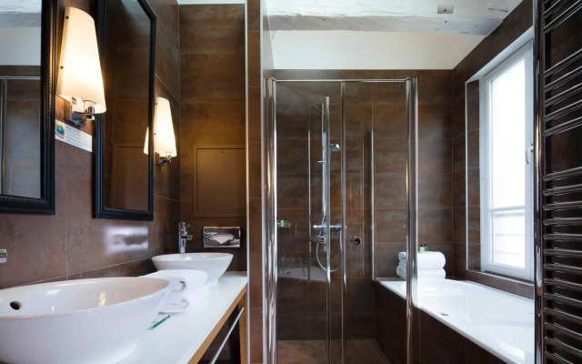 Hotel Le Six