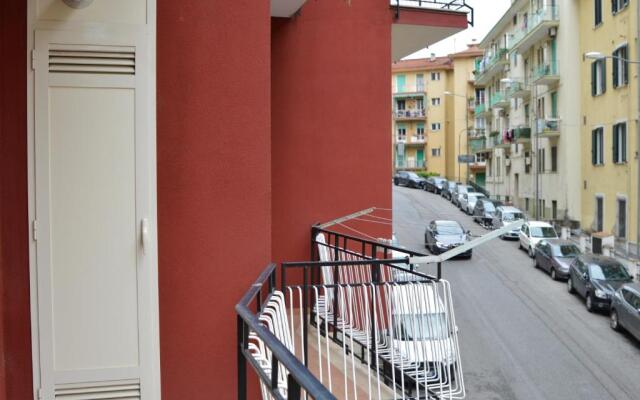 B&B Piano1 Interno5 - Accogliente e moderno bilocale vicino al centro