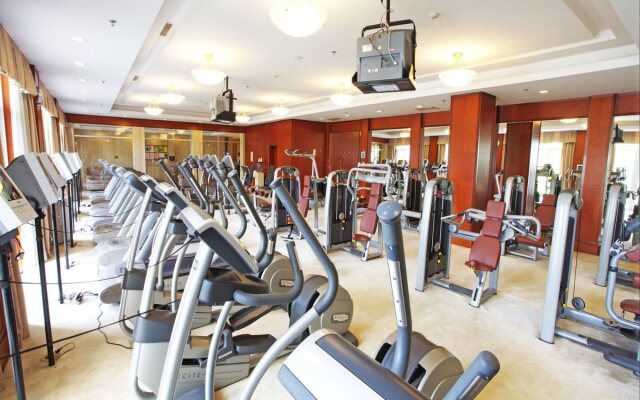 Yosemite Business Hotel