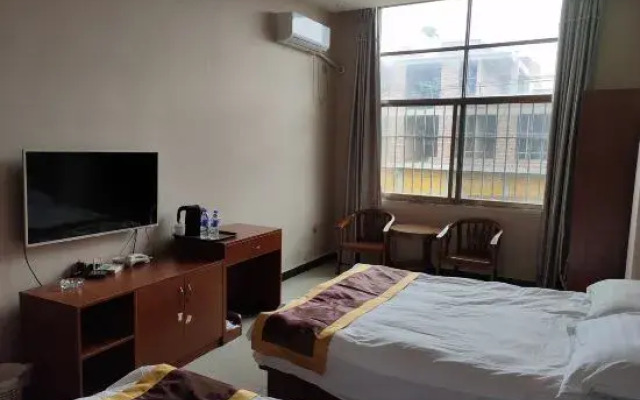 Lushan Xinwen Hotel