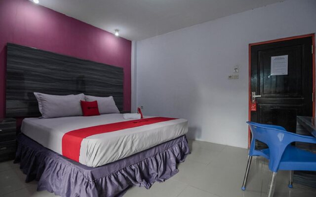 Sweet Home Guest House by RedDoorz