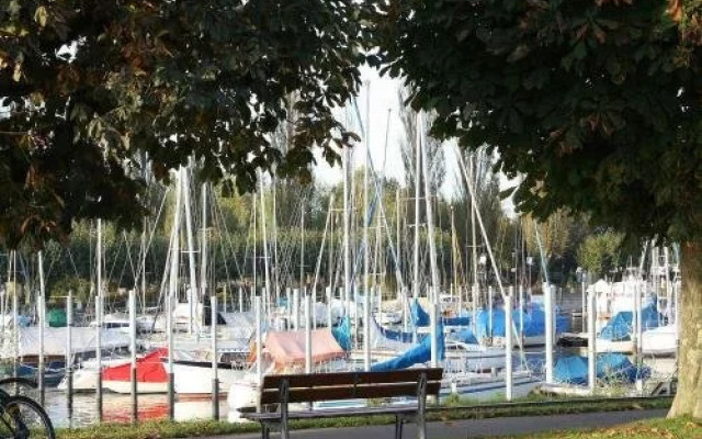 Gastehaus Zur Seepromenade