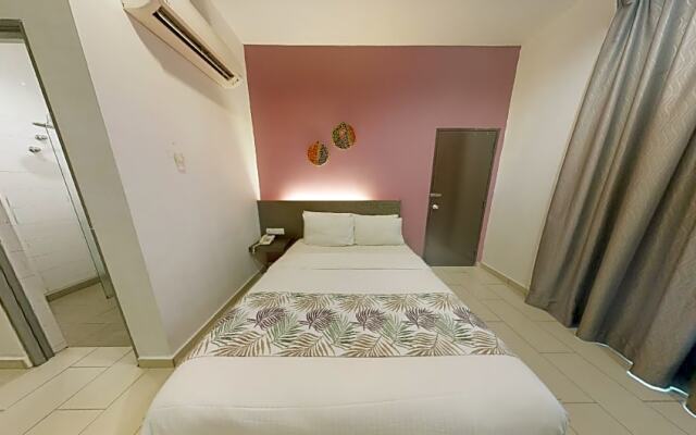 Mirage PD Hotel