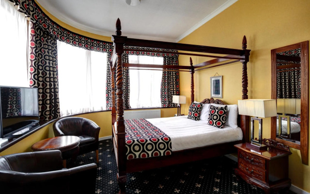 Imperial Hotel