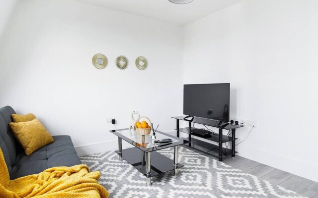 Livestay- Perfect For Contractors Luxury Apartment