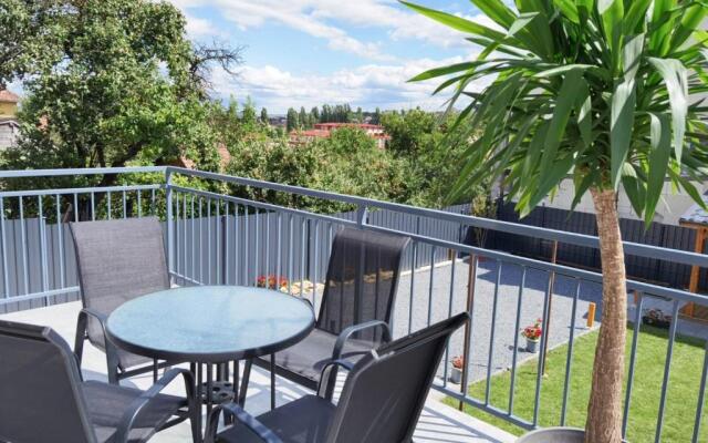 Silver Eden Apartments