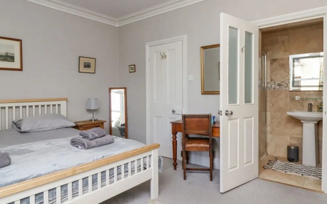 3 Hamilton Terrace