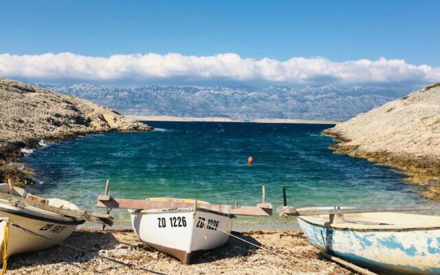 Villa Elani - Stylish And Modern 6B Seaview Villa