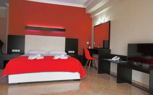 Sun & Sea Luxury Hotel
