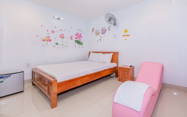 Spot On 793 Minh Hoang Hotel