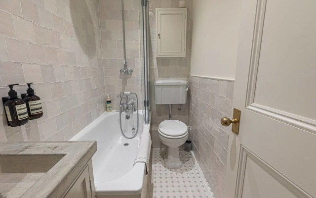 Lovely 2-bed Flat at the Heart of Notting Hill