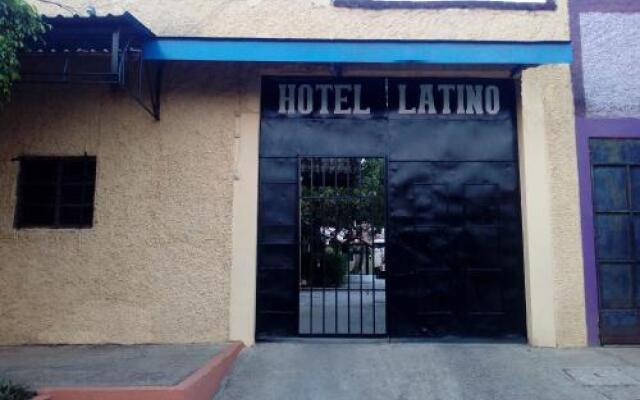 Hotel Latino