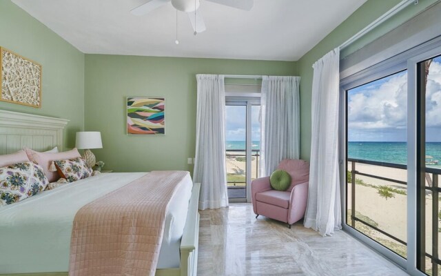 Beachfront Condo w Sea View Ah-201 Costa Atlantica