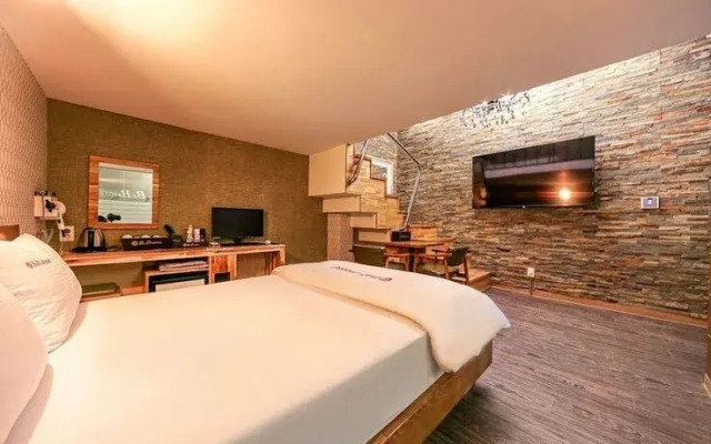 Daegu Canel Motel
