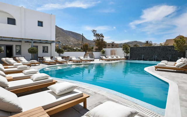 Amara Suites Santorini