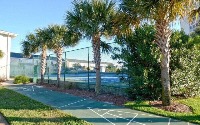 Shoreline 1116 Condo by RedAwning