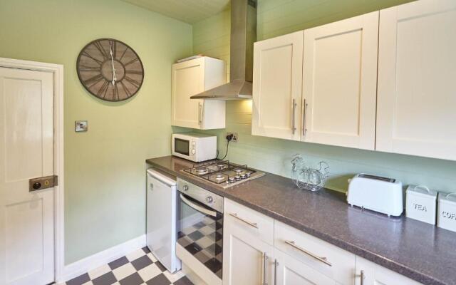 Host Stay Leesholme Loft