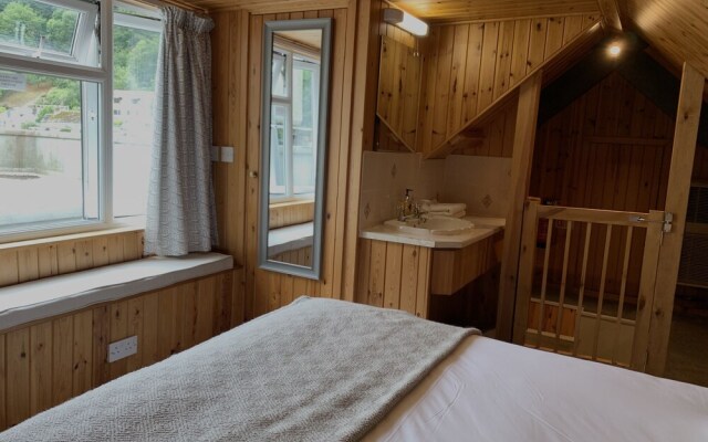 The Claremont Hotel - Adult Only