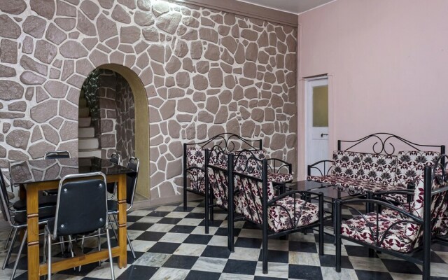OYO 18864 Home Garden View Stay Lonavala