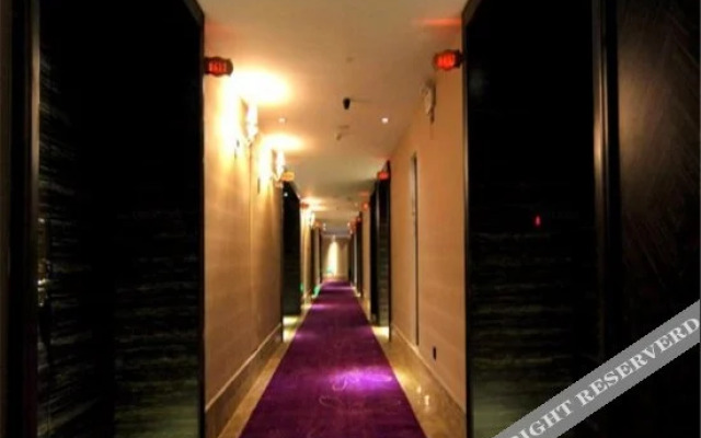 Shuangyuhui River View Hotel