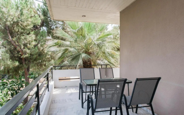 Pleasant 2BR Apartment near HELEXPO by UPSTREET
