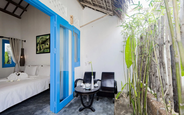 Cashew Tree Bungalow