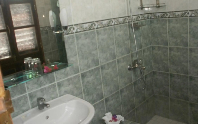 Asmini Palace Hotel