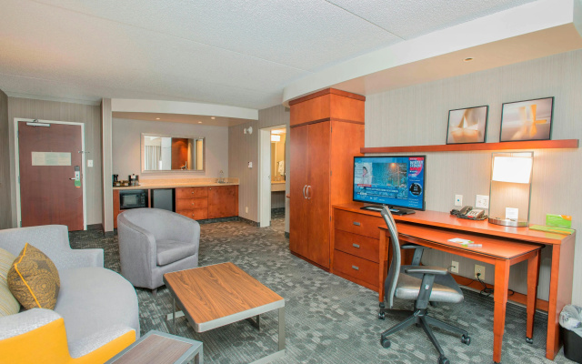 Courtyard by Marriott Cincinnati North at Union Centre