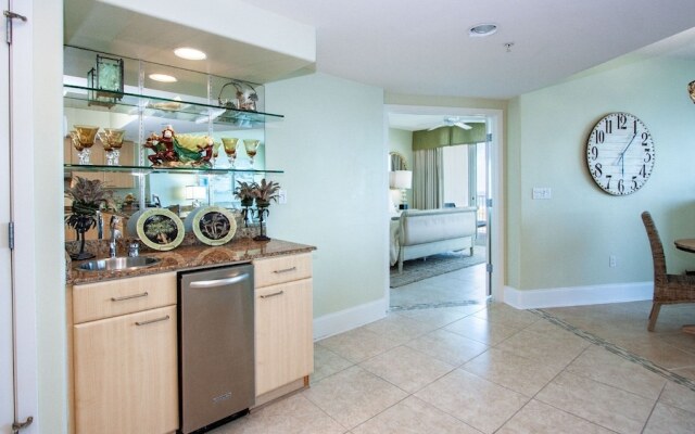 Crb1201 2 Bedroom Condo