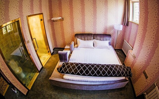 Dalian 1219 Theme Hotel