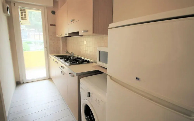 Spacious Apartment in Rosolina Mare near Sea