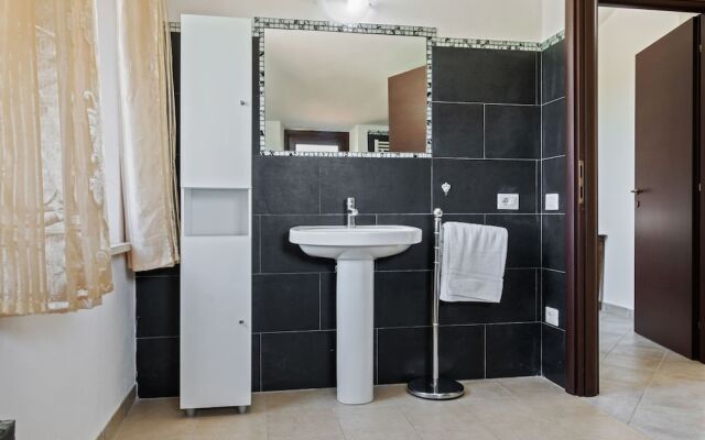 Charismatic Holiday Home in Montone With Private Pool